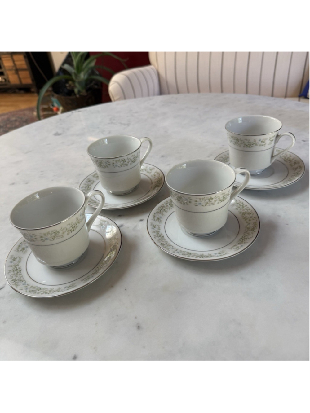 Royal Wentworth Pauline 8695 4 Cup & Saucer Sets Floral Fine China Japan